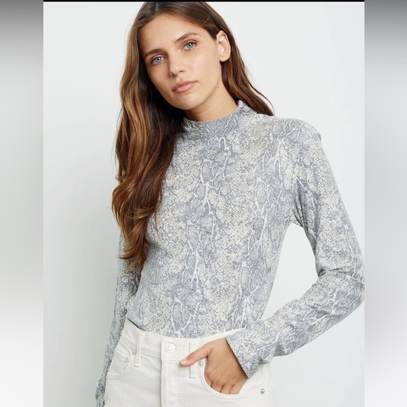 Rails Snakeskin Print Long Sleeve Top - Picture 1 of 12